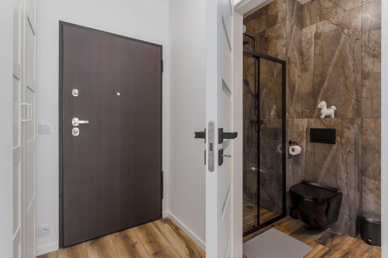 Enjoy! Mokotow Konstruktorska Apartmán Varšava